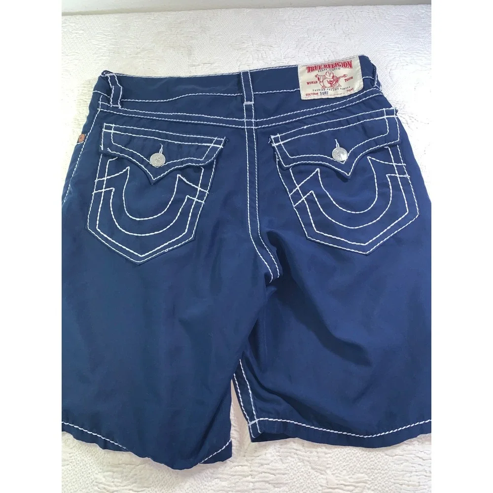 True Religion Big T Navy Blue Board Shorts Mens 36 White Contrast Stitch Swim